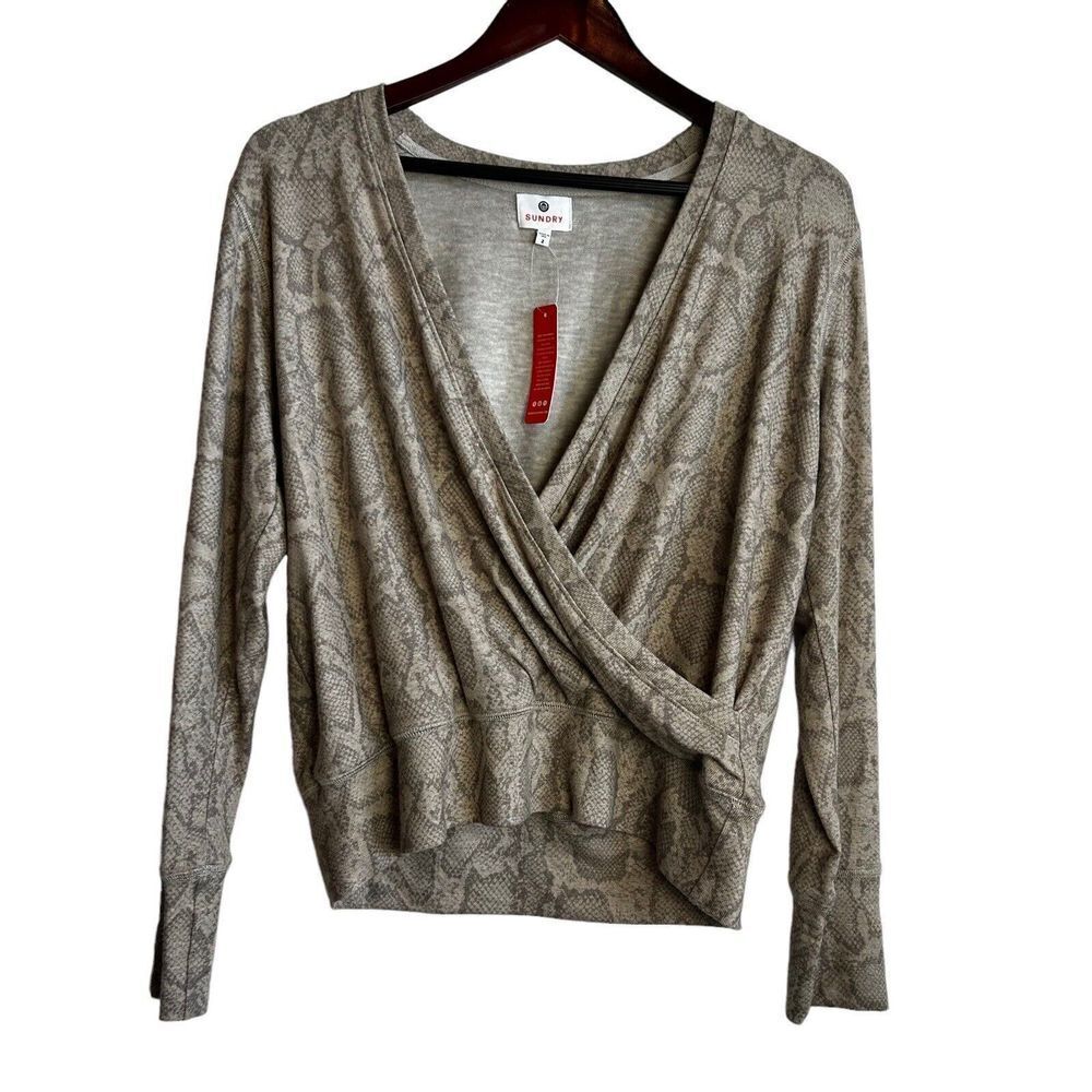 Sundry Women's Snakeskin Print Wrap Sweater in Sand Size 2 / Medium Long Sleeve - Picture 2 of 7
